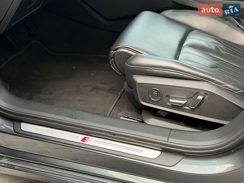 Седан Audi A6 2019 в Черновцах