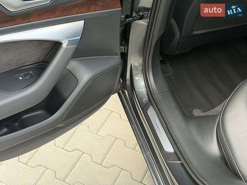 Седан Audi A6 2019 в Черновцах