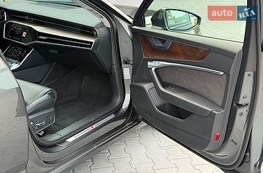 Седан Audi A6 2019 в Чернівцях