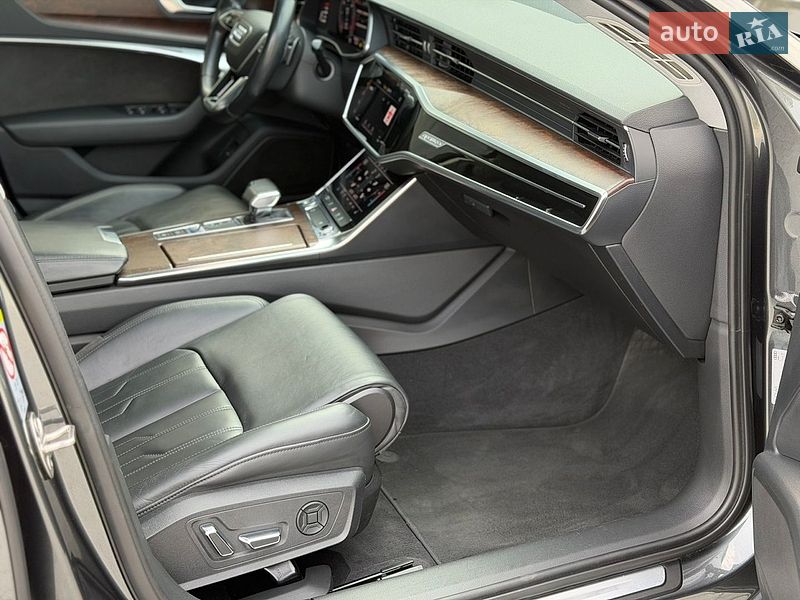 Седан Audi A6 2019 в Черновцах