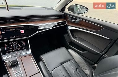 Седан Audi A6 2019 в Чернівцях
