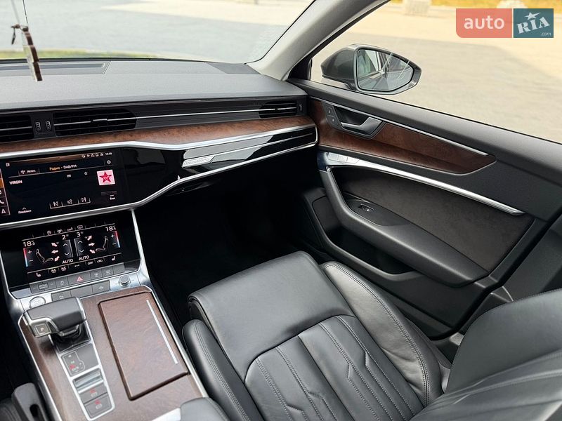Седан Audi A6 2019 в Чернівцях