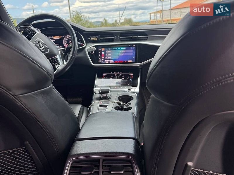 Седан Audi A6 2019 в Виноградові
