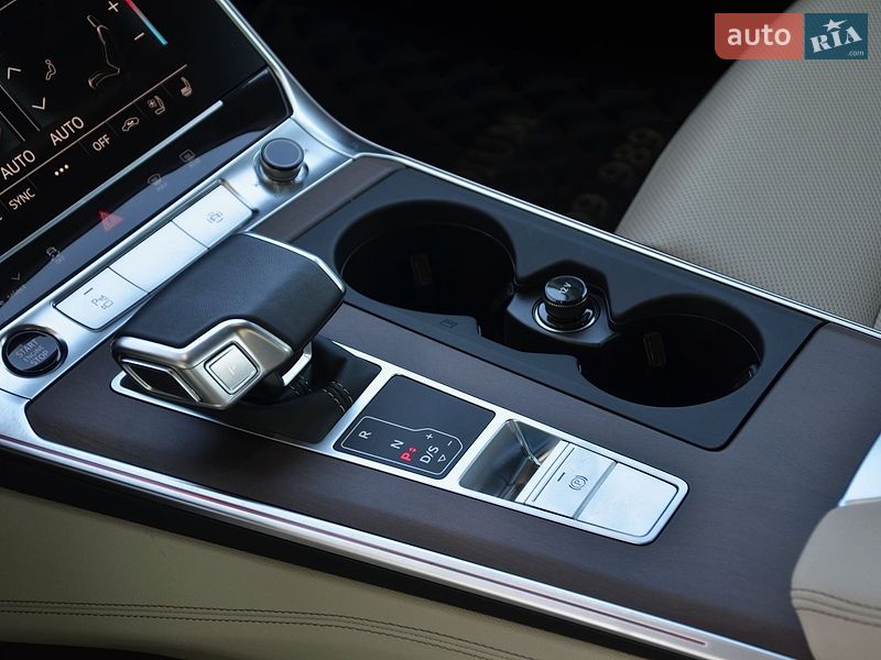 Седан Audi A6 2024 в Києві