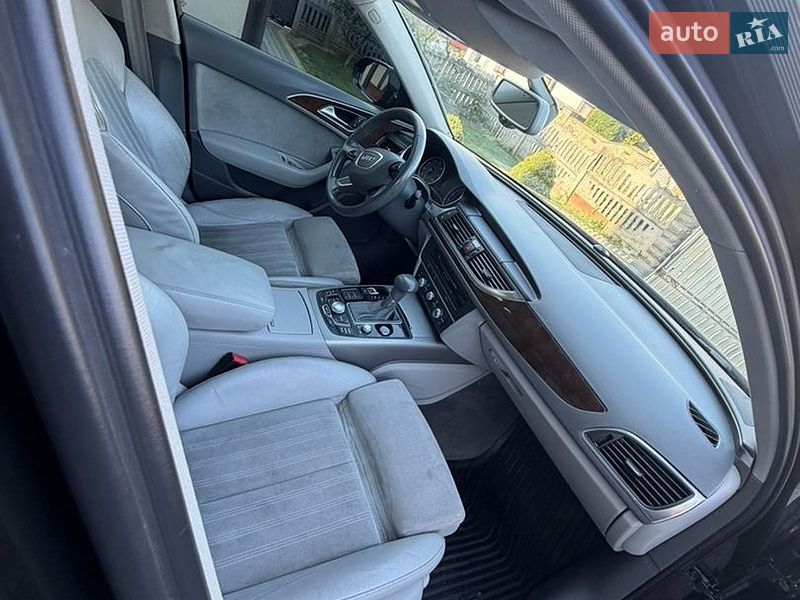 Седан Audi A6 2012 в Новояворовске