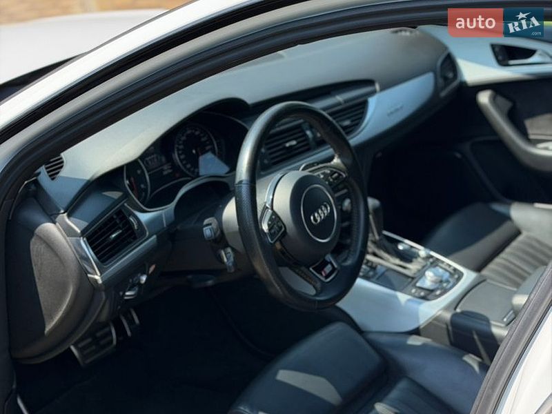 Универсал Audi A6 2015 в Сарнах