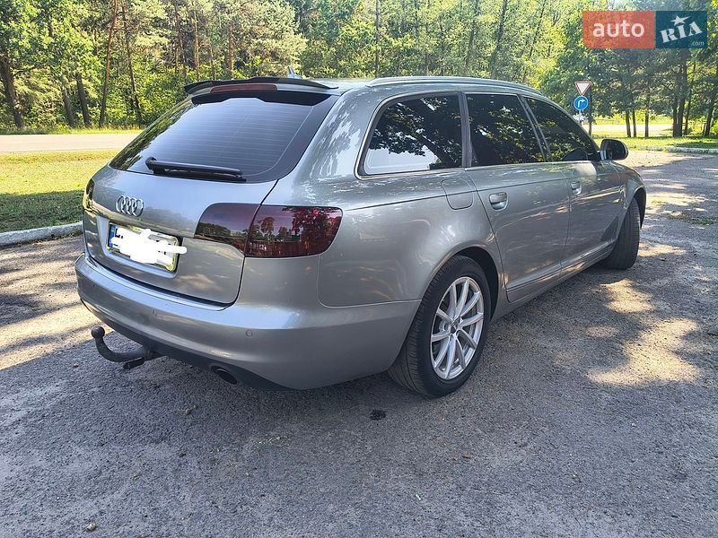 Универсал Audi A6 2010 в Киверцах