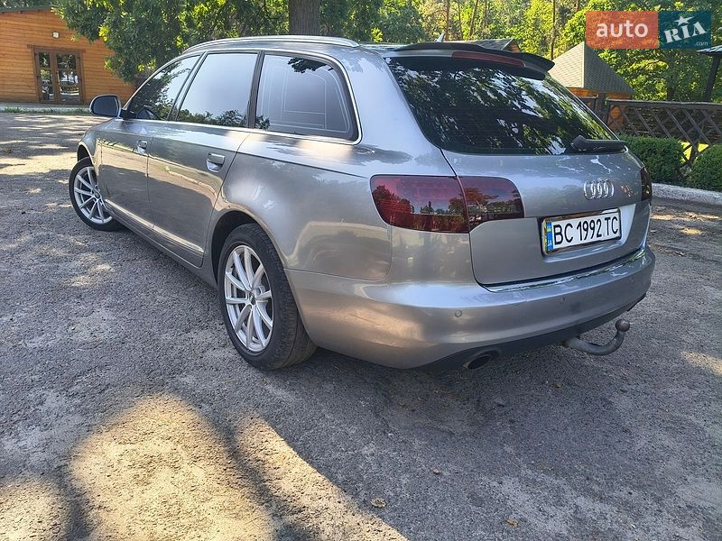 Универсал Audi A6 2010 в Киверцах