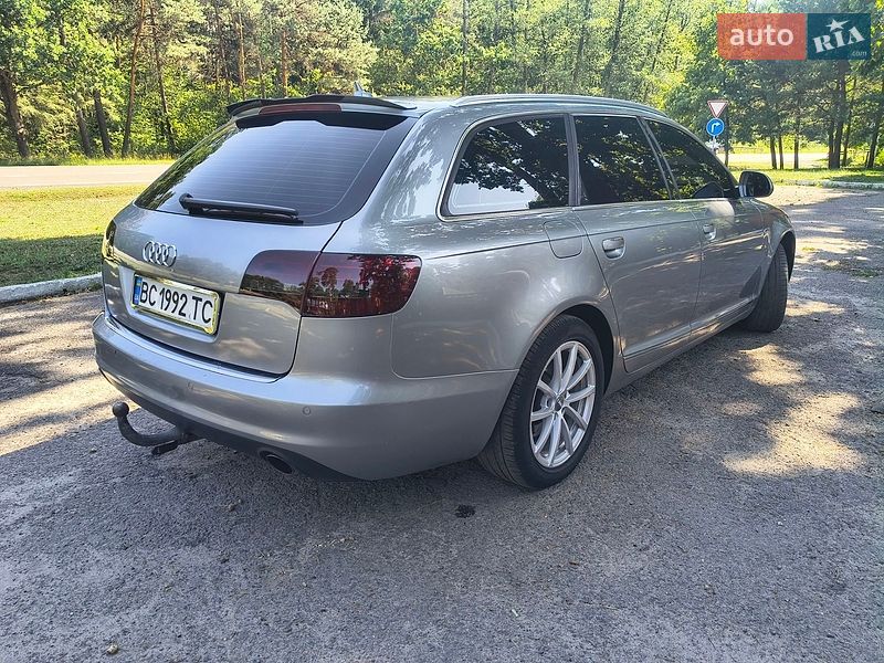 Универсал Audi A6 2010 в Киверцах