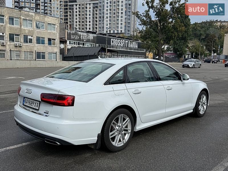 Седан Audi A6 2016 в Киеве