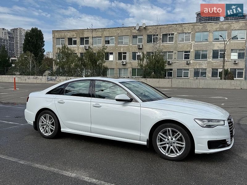 Седан Audi A6 2016 в Киеве