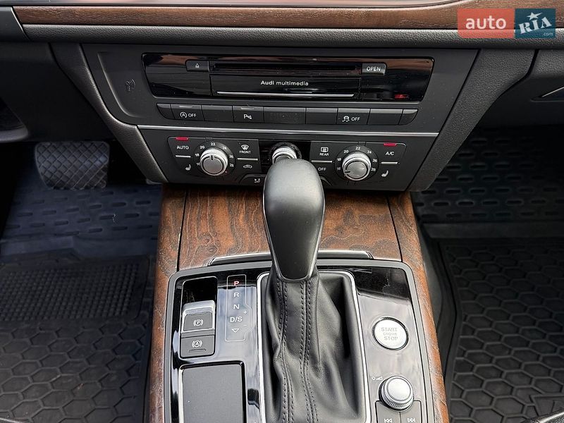 Седан Audi A6 2016 в Киеве