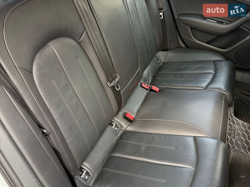 Седан Audi A6 2016 в Киеве
