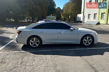 Седан Audi A6 2019 в Ровно