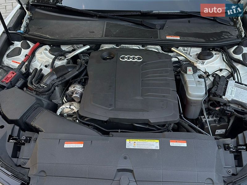 Седан Audi A6 2019 в Ровно