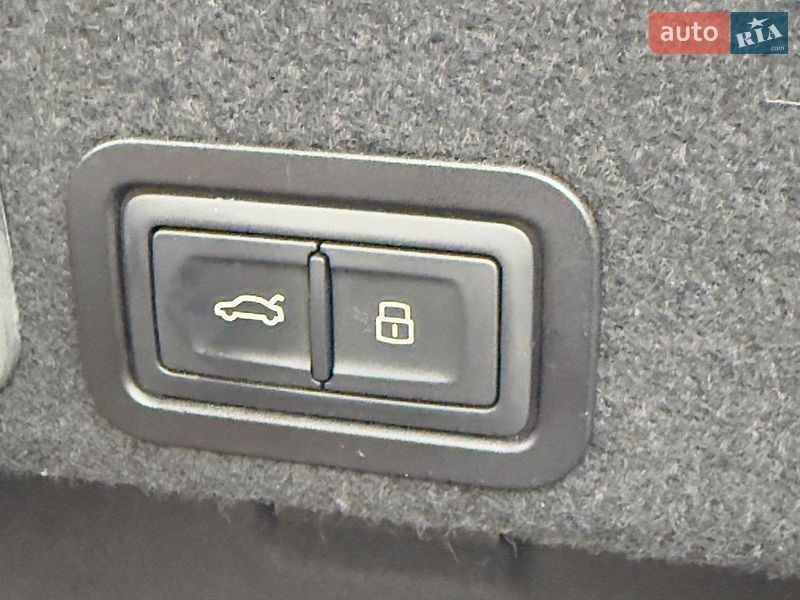 Седан Audi A6 2015 в Звягелі