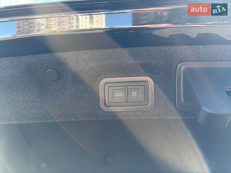 Седан Audi A6 2026 в Києві