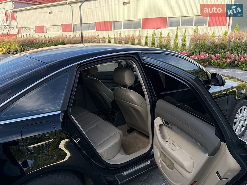 Седан Audi A6 2010 в Луцке