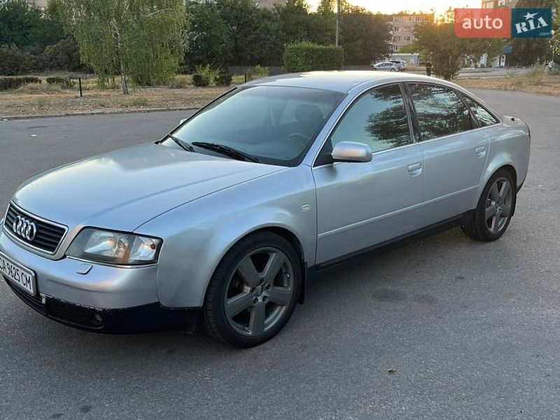 Седан Audi A6 1999 в Каневі