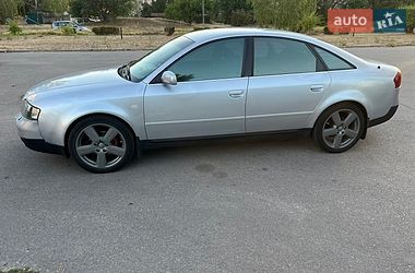 Седан Audi A6 1999 в Каневі