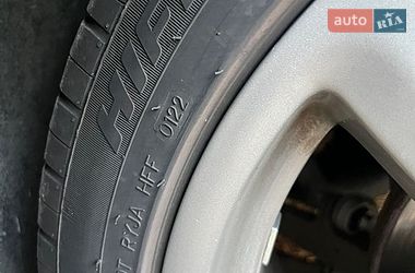 Седан Audi A6 1999 в Каневі