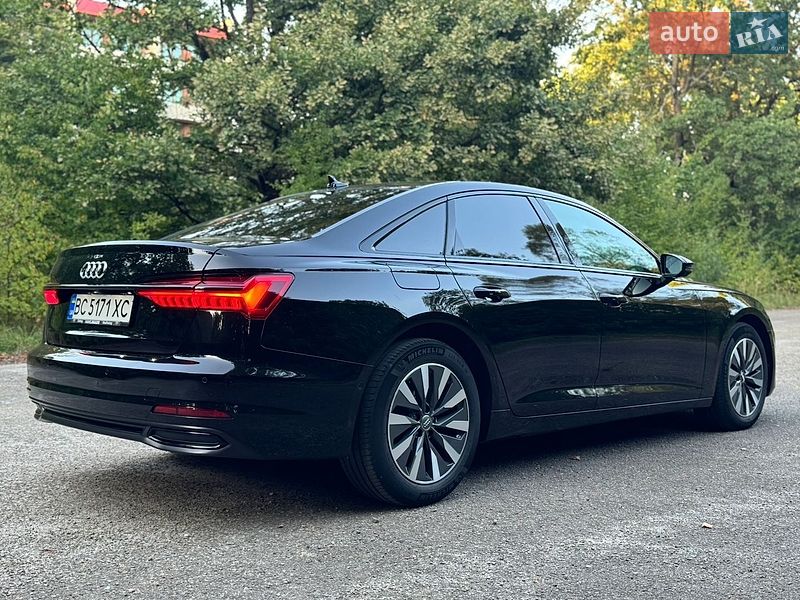 Седан Audi A6 2020 в Львове