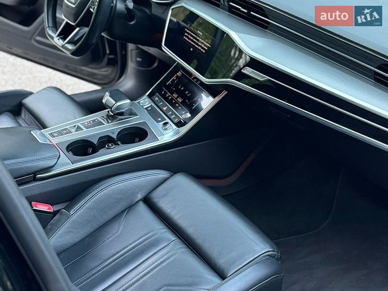 Седан Audi A6 2020 в Львове