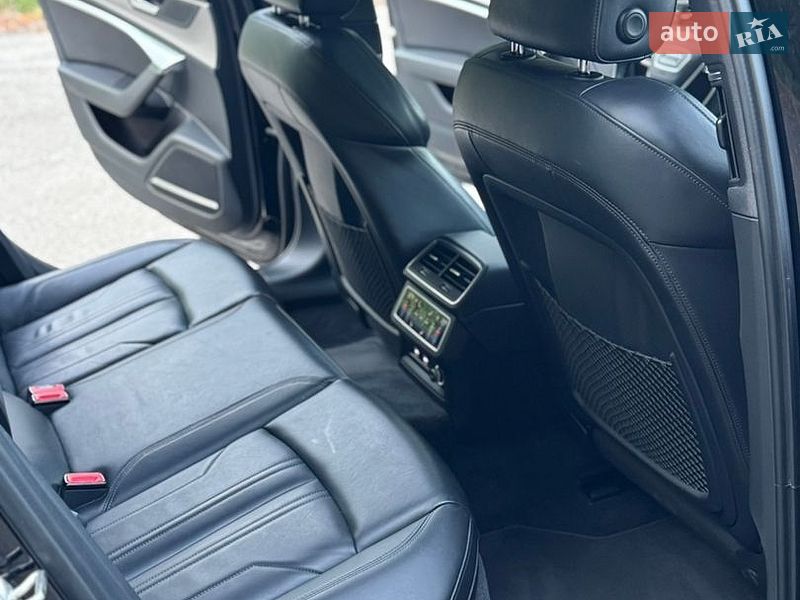 Седан Audi A6 2020 в Львове