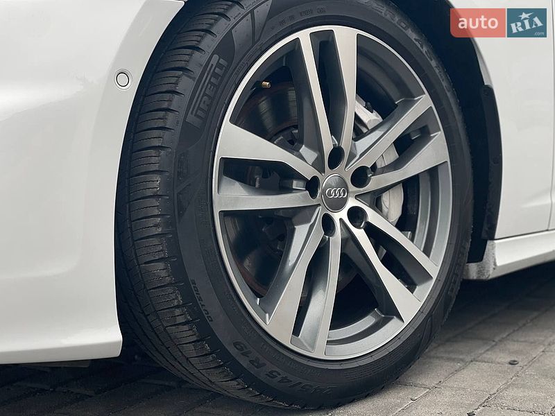 Седан Audi A6 2018 в Львове