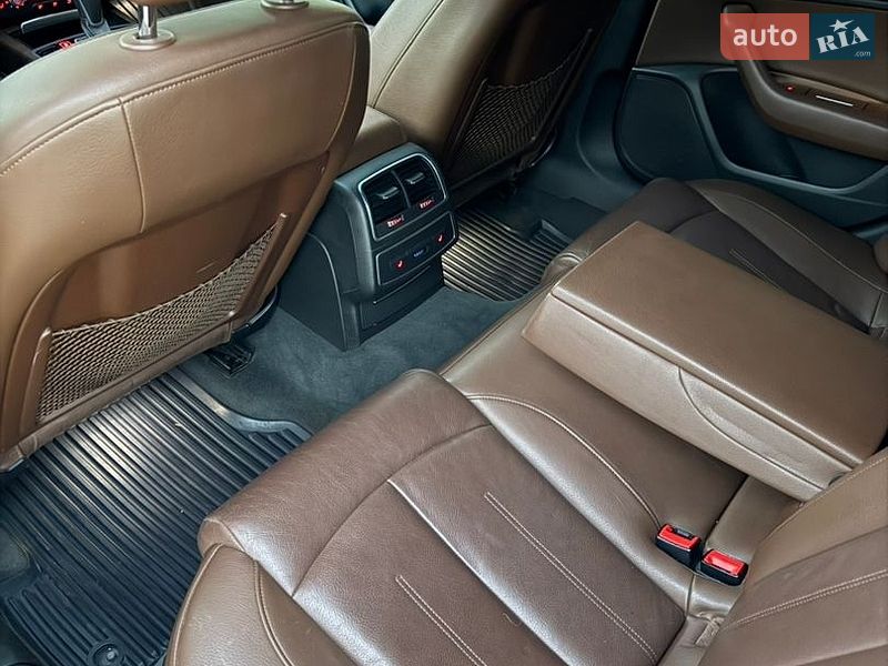 Седан Audi A6 2015 в Одессе