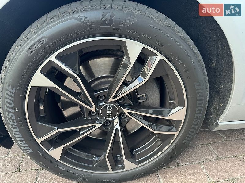 Седан Audi A6 2013 в Білогородці