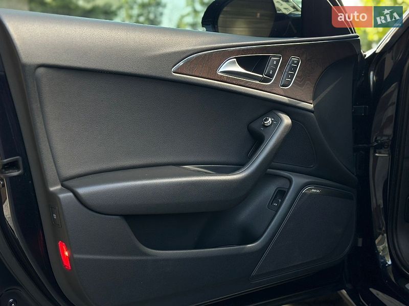 Седан Audi A6 2012 в Ивано-Франковске