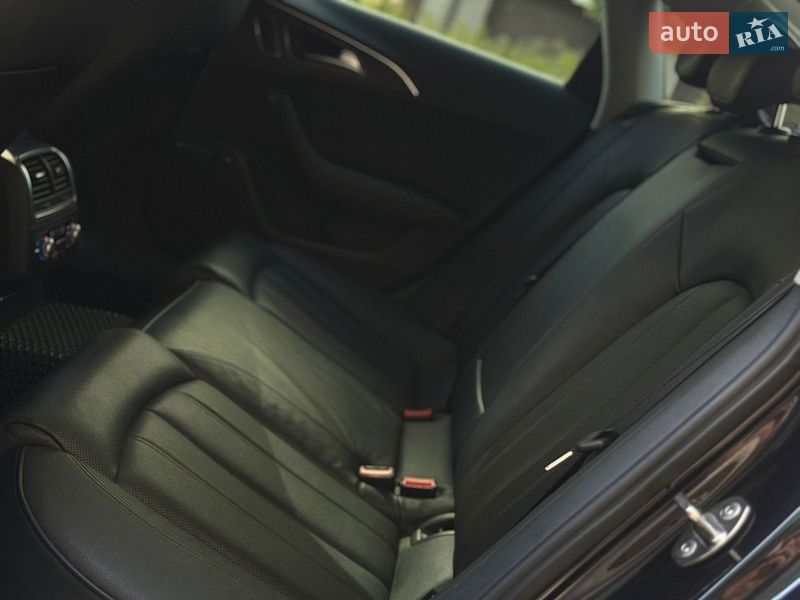 Седан Audi A6 2012 в Ивано-Франковске