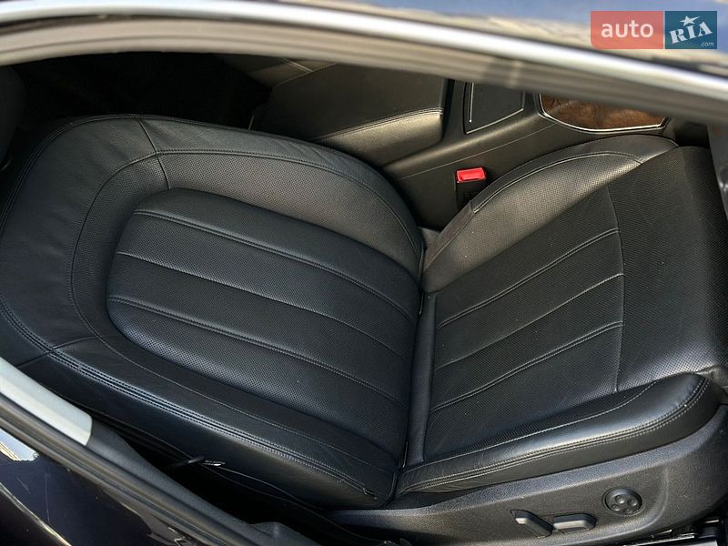 Седан Audi A6 2012 в Ивано-Франковске
