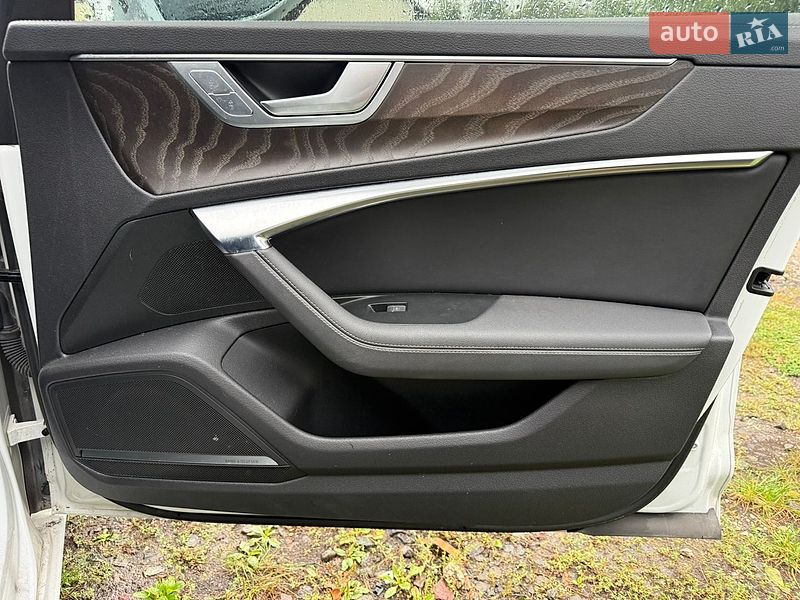 Седан Audi A6 2020 в Яворове