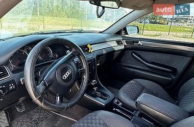 Універсал Audi A6 2001 в Рівному
