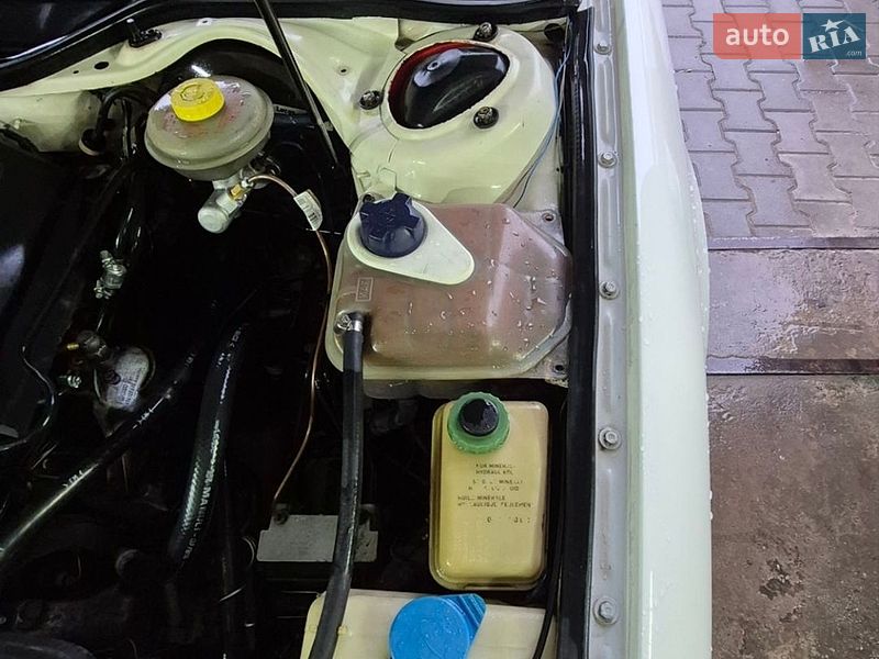 Седан Audi A6 1995 в Кременці