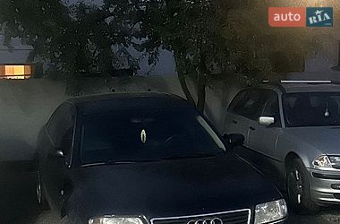 Седан Audi A6 1997 в Каменке-Бугской