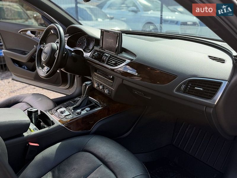 Седан Audi A6 2015 в Львове