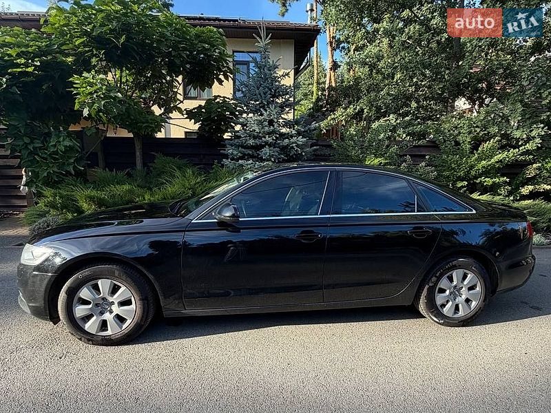 Седан Audi A6 2014 в Бучі