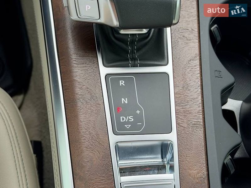 Седан Audi A6 2018 в Киеве