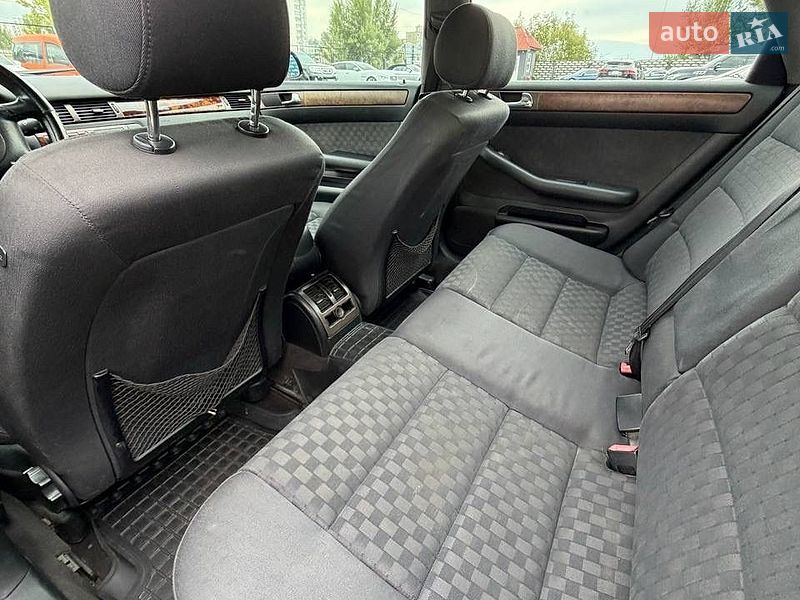 Седан Audi A6 2001 в Киеве