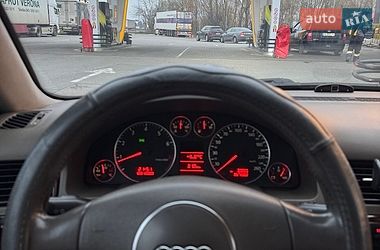 Седан Audi A6 2001 в Броварах