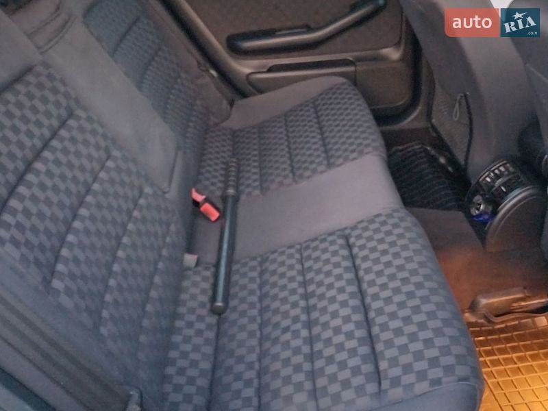 Седан Audi A6 1999 в Александрие