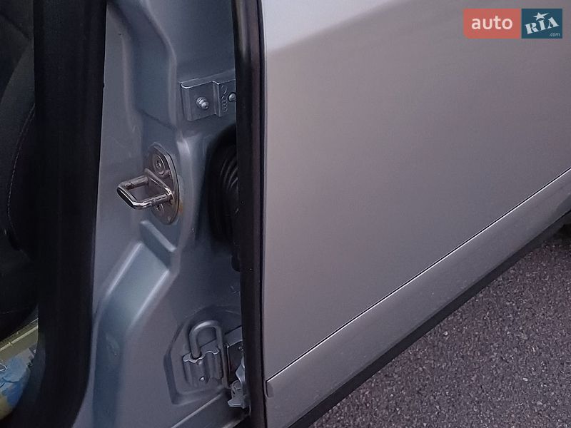 Седан Audi A6 1999 в Александрие