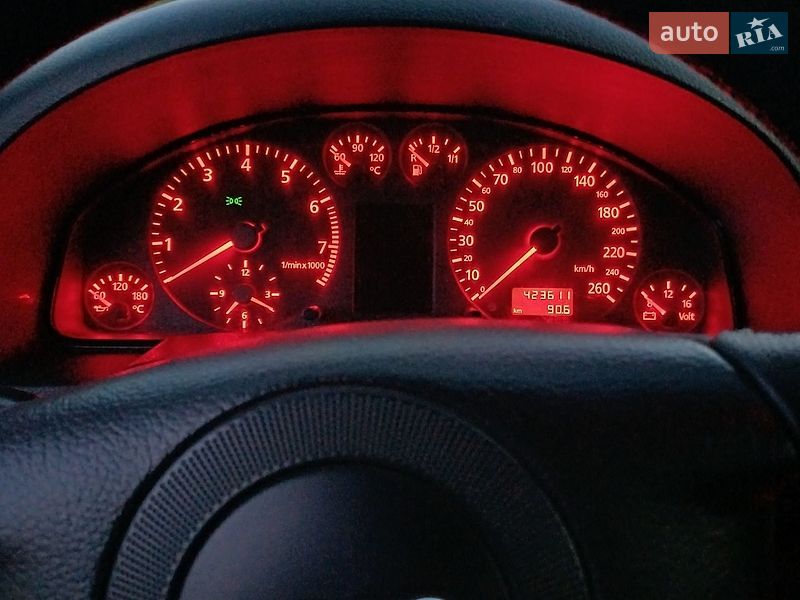 Седан Audi A6 1999 в Александрие