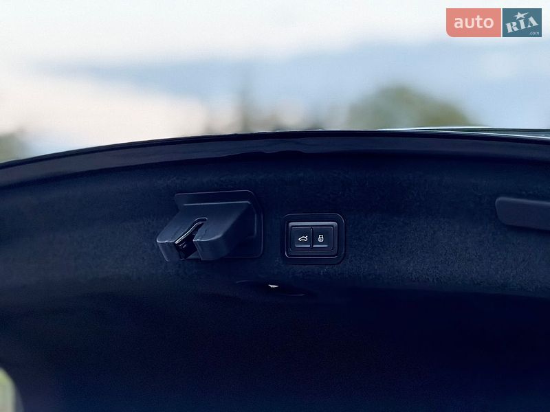 Седан Audi A6 2019 в Львові