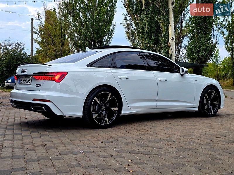 Седан Audi A6 2019 в Днепре
