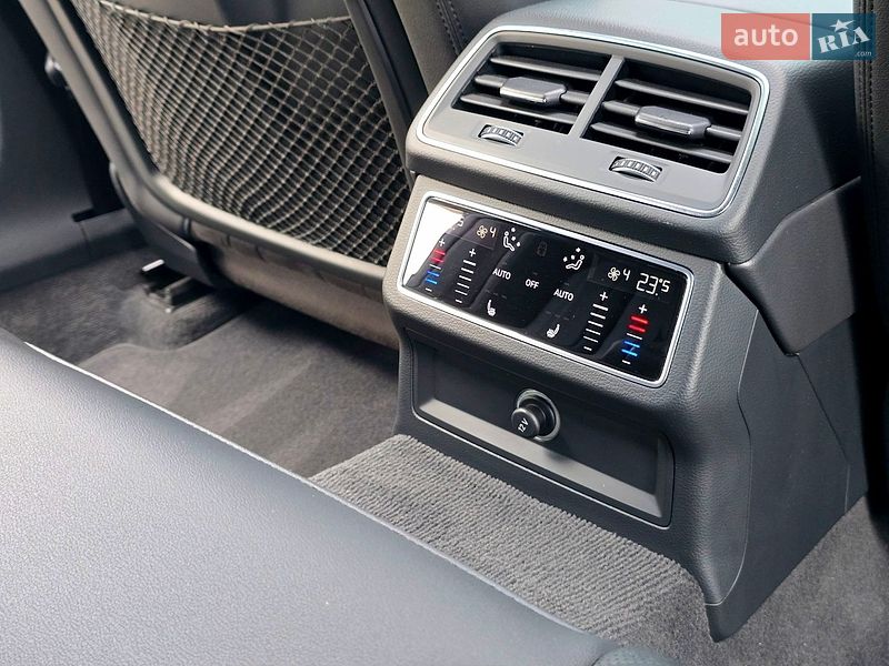Седан Audi A6 2019 в Днепре