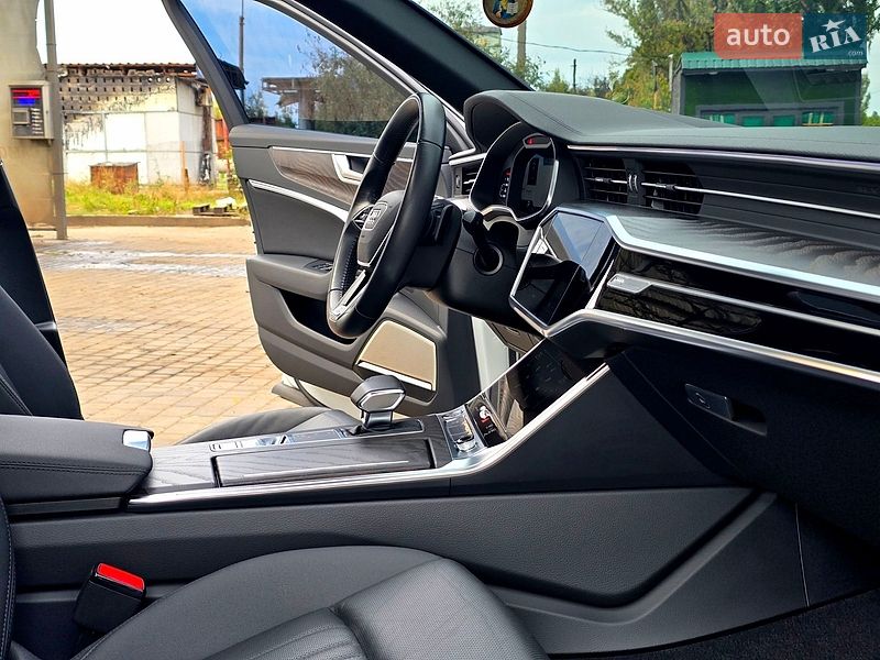 Седан Audi A6 2019 в Днепре